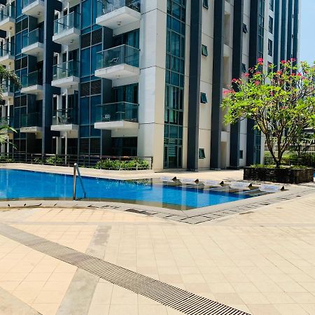 One Palm Tree Villas Condominium - Studio Room With Balcony - Across Terminal 3 มะนิลา ภายนอก รูปภาพ