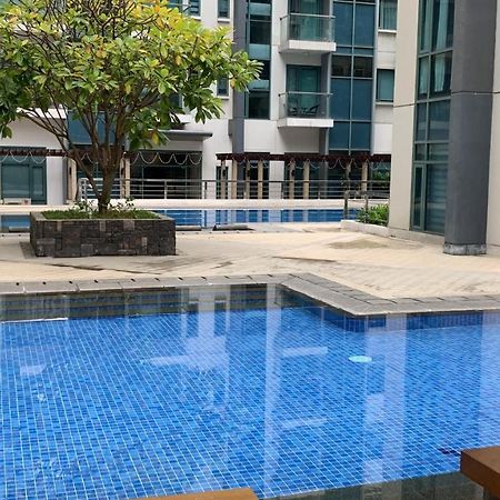 One Palm Tree Villas Condominium - Studio Room With Balcony - Across Terminal 3 มะนิลา ภายนอก รูปภาพ